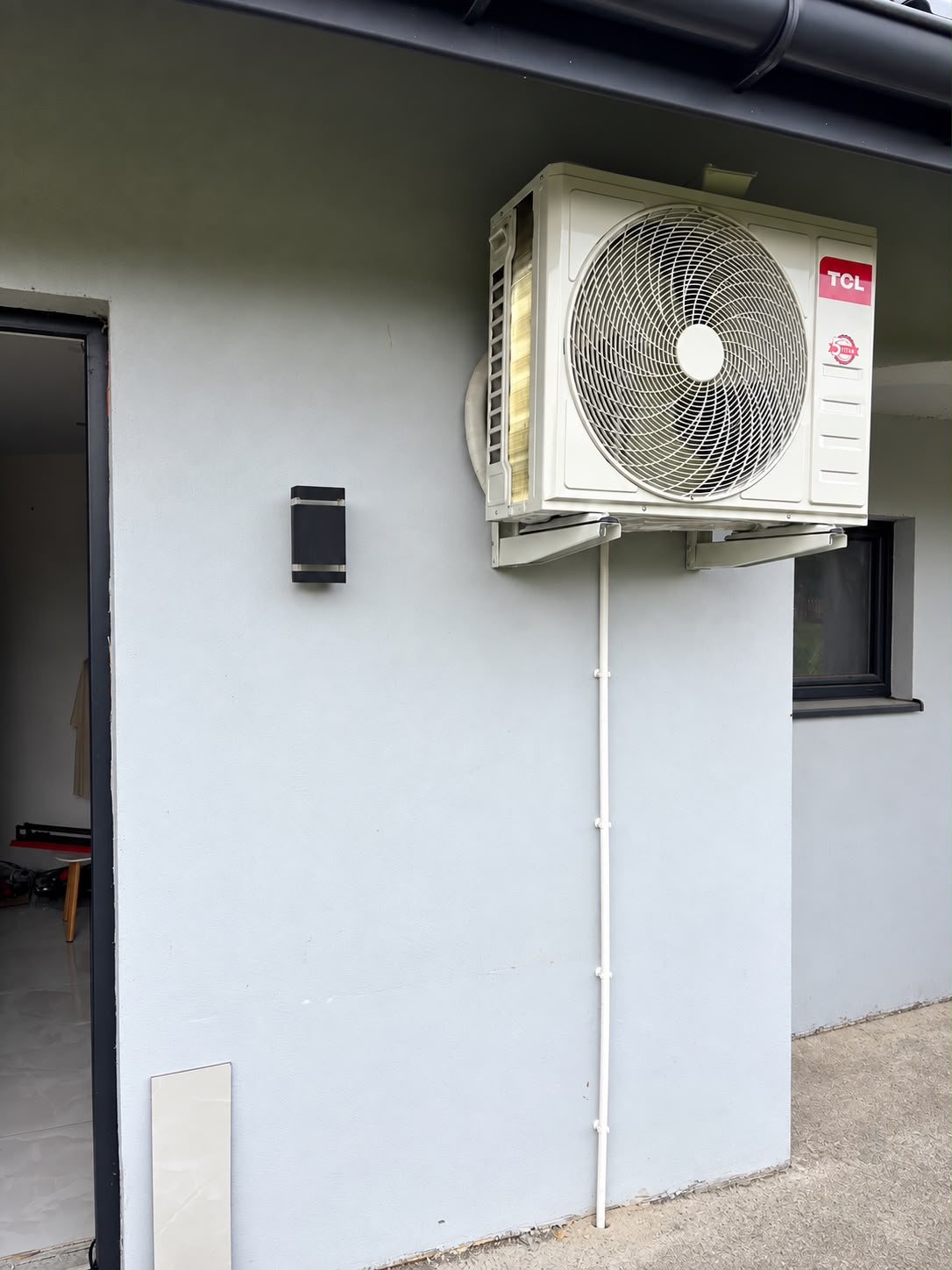 Montaż klimatyzacji TCL BreezeIN 2.0 5,2 kW w okolicach Ryglic – AIR POŁUDNIE